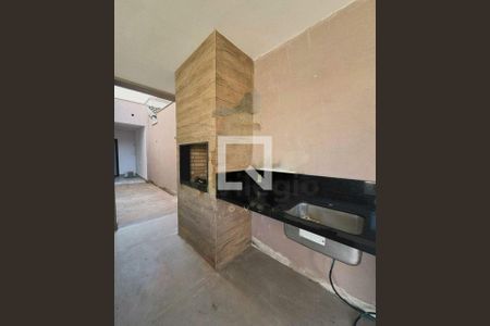 Casa à venda com 4 quartos, 310m² em Recreio dos Bandeirantes, Rio de Janeiro