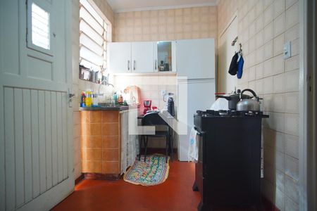 Cozinha de apartamento à venda com 3 quartos, 77m² em Sarandi, Porto Alegre