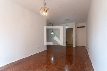 Sala de apartamento à venda com 3 quartos, 106m² em Cambuí, Campinas