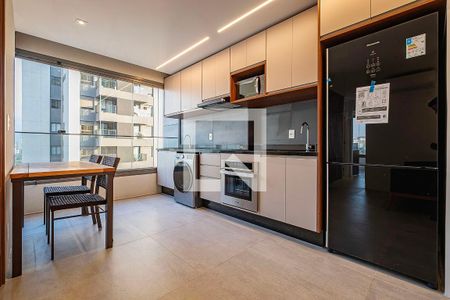 Sala/Cozinha de apartamento para alugar com 2 quartos, 46m² em Pinheiros, São Paulo