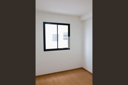Quarto 1 de apartamento para alugar com 2 quartos, 36m² em Metalúrgicos, Osasco