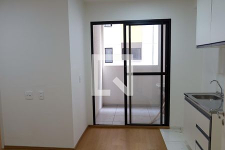 sala de apartamento para alugar com 2 quartos, 36m² em Metalúrgicos, Osasco