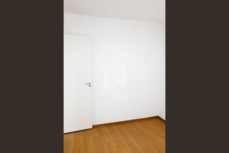 Quarto 1 de apartamento para alugar com 2 quartos, 36m² em Metalúrgicos, Osasco