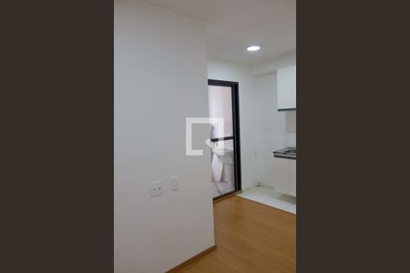 sala de apartamento para alugar com 2 quartos, 36m² em Metalúrgicos, Osasco