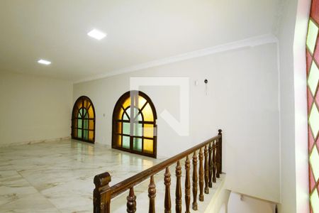 Sala 2 de casa para alugar com 5 quartos, 300m² em Gutierrez, Belo Horizonte