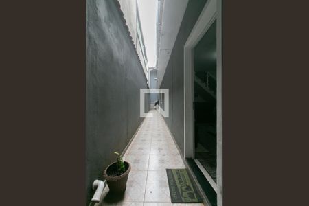 Corredor - Entrada de casa à venda com 2 quartos, 180m² em Conjunto Habitacional A. E. Carvalho, São Paulo