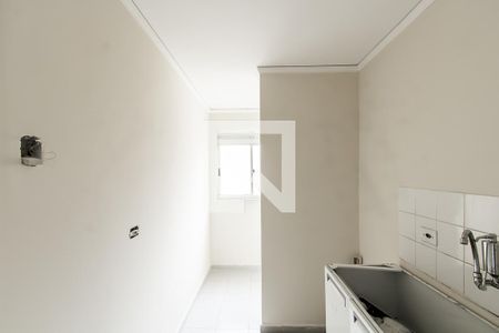 Cozinha de apartamento para alugar com 2 quartos, 51m² em Jardim Maringa, São Paulo