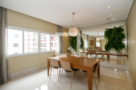 Sala  de apartamento para alugar com 3 quartos, 279m² em Consolação, São Paulo