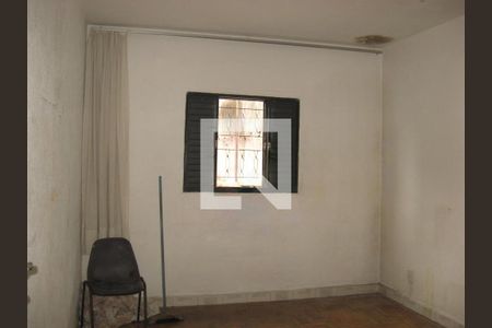 Casa à venda com 2 quartos, 206m² em Parque Vitoria, São Paulo