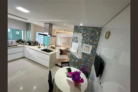 Casa à venda com 4 quartos, 364m² em Bairro dos Casa, São Bernardo do Campo