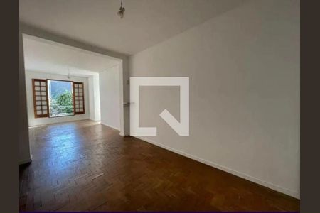 Casa à venda com 5 quartos, 250m² em Mirandópolis, São Paulo