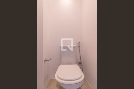 Lavabo de apartamento para alugar com 1 quarto, 87m² em Itaim Bibi, São Paulo