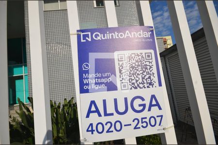 Placa instalada de apartamento à venda com 2 quartos, 114m² em Vila Valqueire, Rio de Janeiro