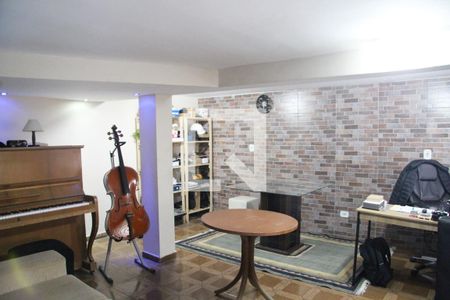 Escritório  de casa para alugar com 3 quartos, 275m² em Jardim Dourado, Guarulhos