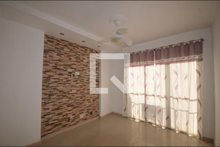 Sala de apartamento à venda com 2 quartos, 75m² em Vila Valqueire, Rio de Janeiro