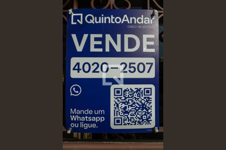 Placa de apartamento à venda com 3 quartos, 122m² em Santa Cecília, Porto Alegre