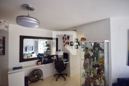Sala de apartamento à venda com 2 quartos, 78m² em Barra da Tijuca, Rio de Janeiro