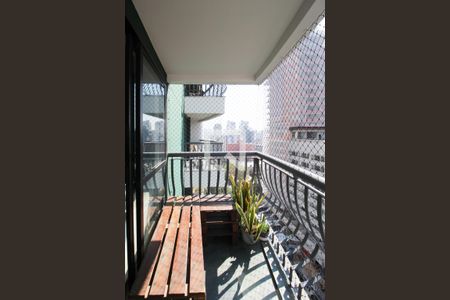 Varanda da Sala de apartamento à venda com 3 quartos, 98m² em Indianópolis, São Paulo