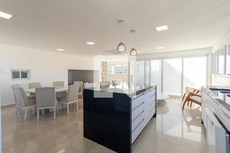 Cozinha de apartamento à venda com 3 quartos, 194m² em Água Verde, Curitiba