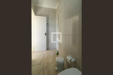 Banheiro da Suíte de apartamento à venda com 3 quartos, 112m² em Santa Cecília, Porto Alegre