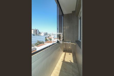 Varanda de apartamento à venda com 3 quartos, 112m² em Santa Cecília, Porto Alegre