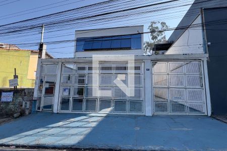 Fachada de casa à venda com 4 quartos, 389m² em Parque Continental Ii, Guarulhos