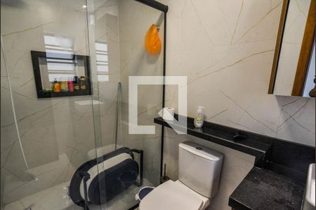 Banheiro da Suíte de casa à venda com 3 quartos, 210m² em Vila Scarpelli, Santo André