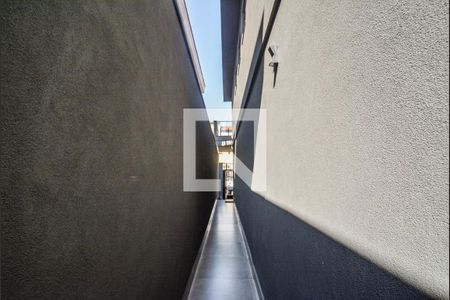 Quintal de casa à venda com 3 quartos, 210m² em Vila Scarpelli, Santo André