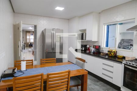 Cozinha de casa à venda com 4 quartos, 250m² em Parque Renato Maia, Guarulhos