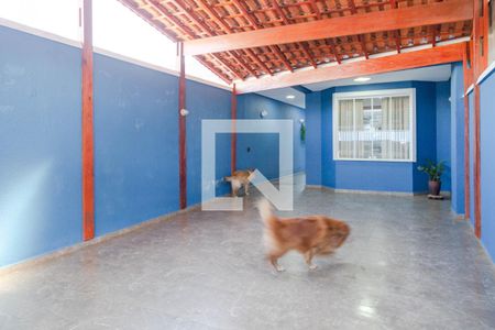Garagem de casa à venda com 4 quartos, 250m² em Parque Renato Maia, Guarulhos