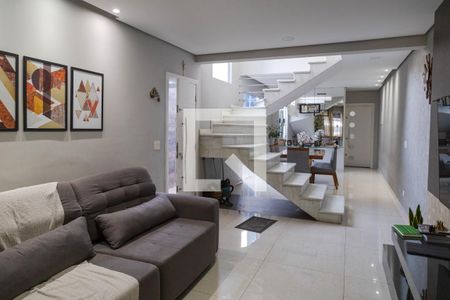 Sala de casa à venda com 4 quartos, 250m² em Parque Renato Maia, Guarulhos