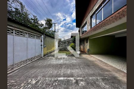 Garagem de casa à venda com 5 quartos, 430m² em Chácara Monte Alegre, São Paulo
