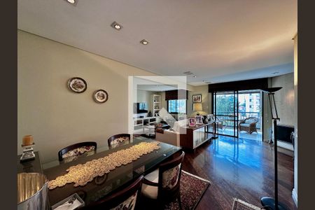 Sala de apartamento à venda com 2 quartos, 109m² em Campo Belo, São Paulo