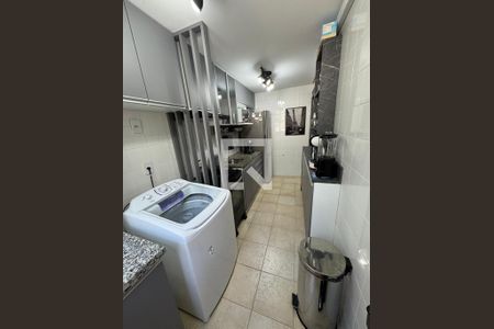 Área de Serviço de apartamento à venda com 2 quartos, 81m² em Santo Antônio, Porto Alegre