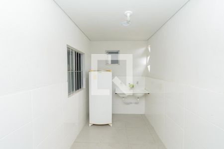 Cozinha de kitnet/studio para alugar com 1 quarto, 30m² em Monte Castelo, Contagem