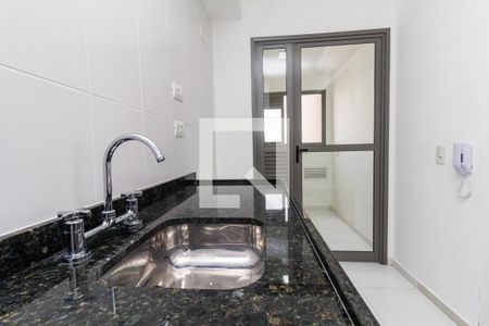 Sala/Cozinha de apartamento para alugar com 3 quartos, 81m² em Vila Zilda, São Paulo