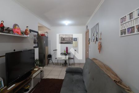 Sala de apartamento à venda com 2 quartos, 42m² em Olaria, Canoas