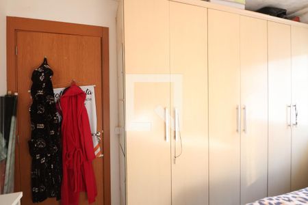 Quarto 1 de apartamento à venda com 2 quartos, 42m² em Olaria, Canoas