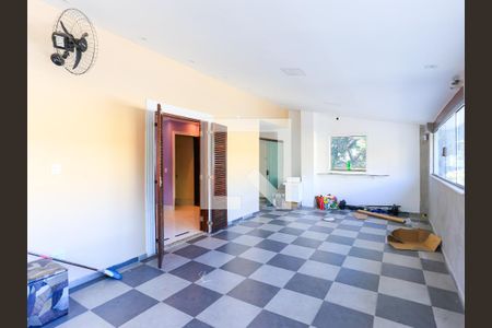 varanda de casa para alugar com 5 quartos, 362m² em Rio Pequeno, São Paulo