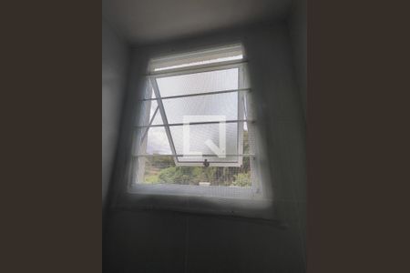 Banheiro de apartamento para alugar com 2 quartos, 45m² em Nacional, Contagem