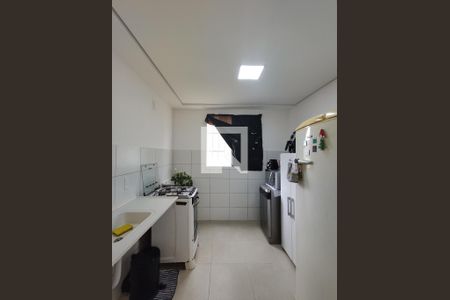 Cozinha de apartamento para alugar com 2 quartos, 45m² em Nacional, Contagem