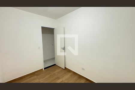 Quarto de apartamento à venda com 2 quartos, 55m² em Campestre, Santo André