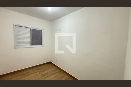 Quarto de apartamento à venda com 2 quartos, 55m² em Campestre, Santo André