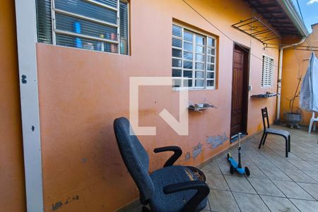 Quintal - Fundos de casa à venda com 3 quartos, 150m² em Jardim Garcia, Campinas
