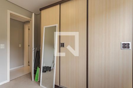 Quarto de apartamento à venda com 2 quartos, 68m² em Jardim Lindóia, Porto Alegre