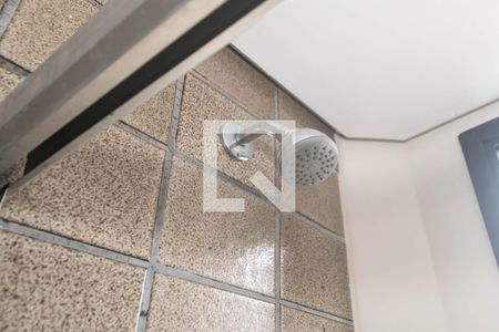 Banheiro de apartamento para alugar com 1 quarto, 37m² em Brooklin Novo, São Paulo