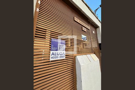 PLAQUINHA de apartamento para alugar com 2 quartos, 67m² em Estoril, Belo Horizonte