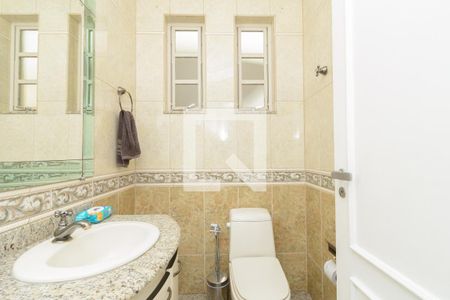 Banheiro Social 2 de casa à venda com 4 quartos, 587m² em Jardim Riacho das Pedras, Contagem