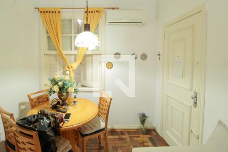 Sala de apartamento para alugar com 2 quartos, 56m² em Rio Branco, Porto Alegre