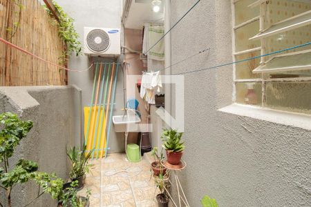 Quintal de apartamento para alugar com 2 quartos, 56m² em Rio Branco, Porto Alegre